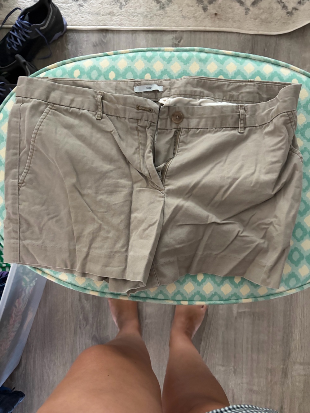 GAP Women's Beige Khaki Bermuda Shorts